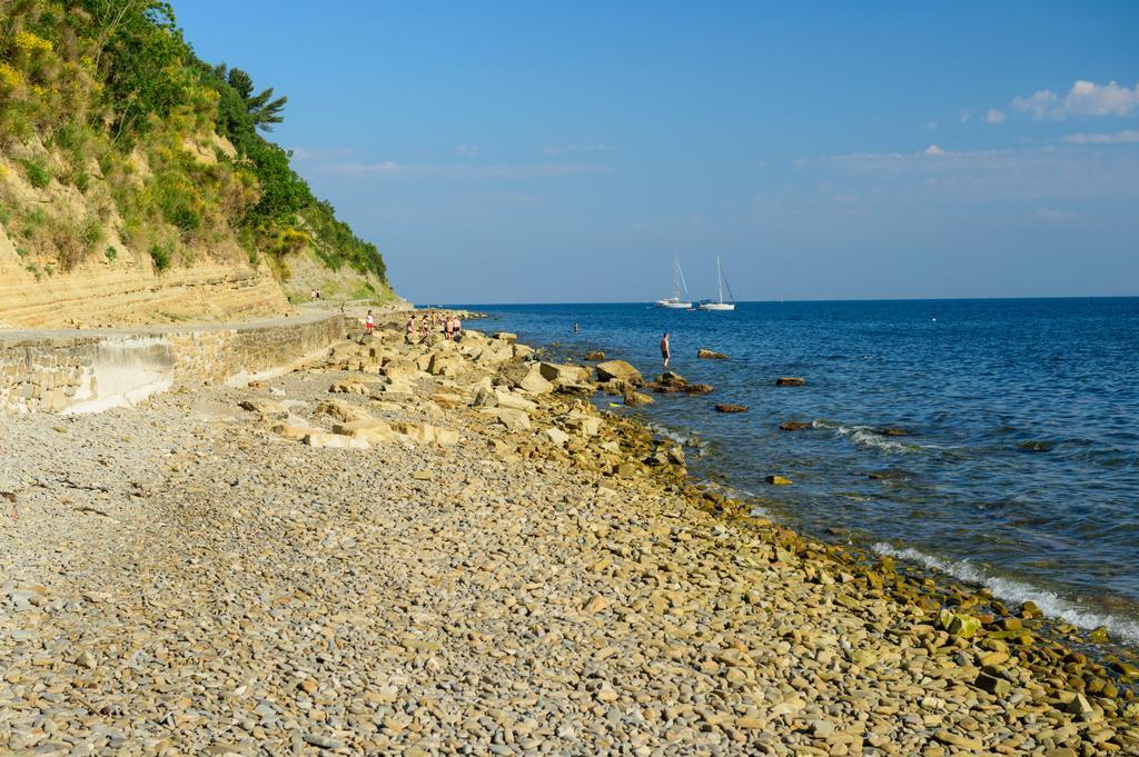 Sea View Guesthouse Opara Пиран Экстерьер фото